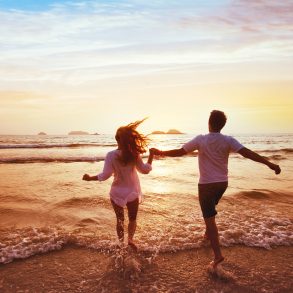 happy couple on honeymoon vacation travel, beach holidays