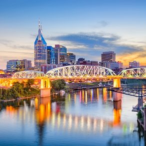 Nashville, Tennessee, USA downtown skyline